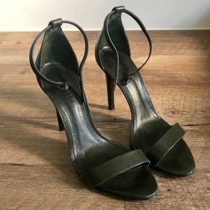 Schutz Cadey Lee Sandal 6B